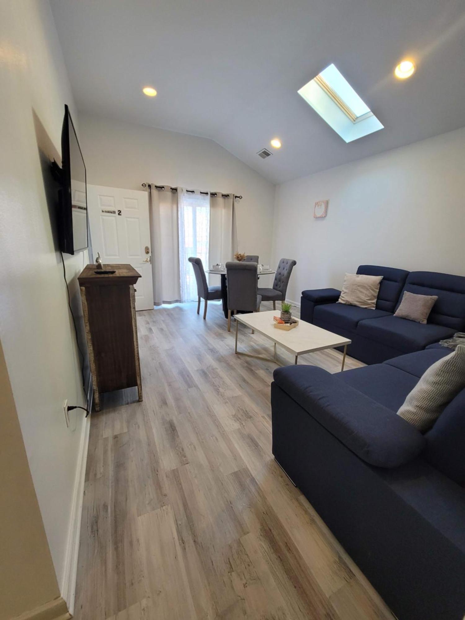 Luxury Apartments 5Queenbed - 20 Min Away Manhattan Jersey City Bagian luar foto