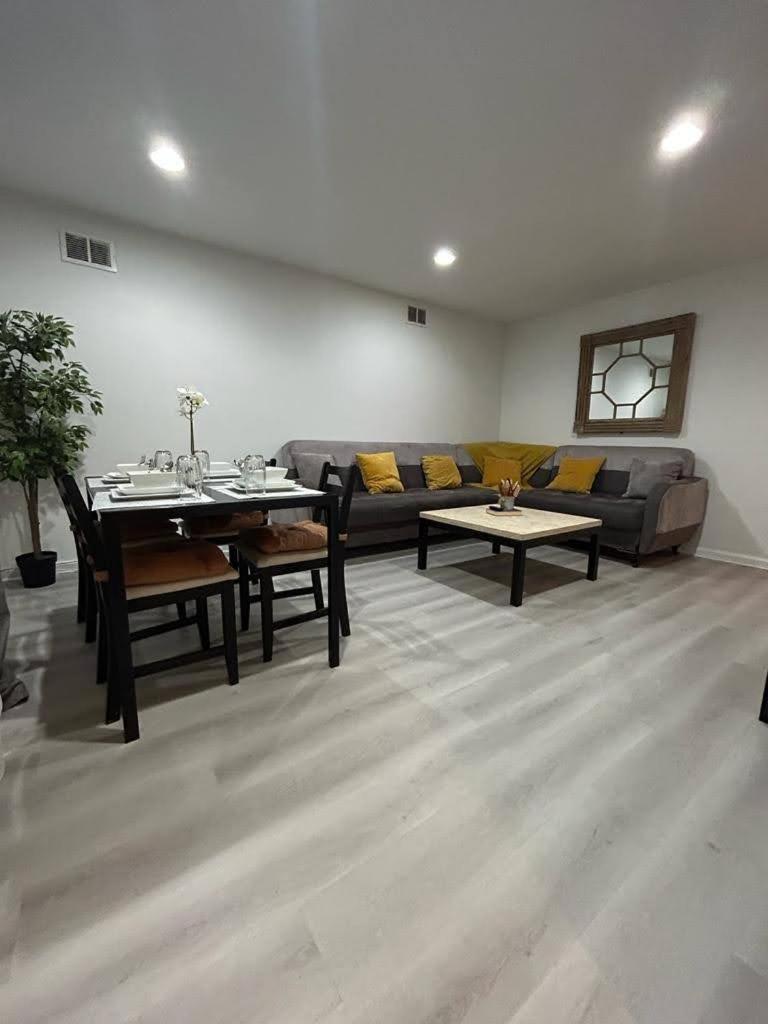 Luxury Apartments 5Queenbed - 20 Min Away Manhattan Jersey City Bagian luar foto