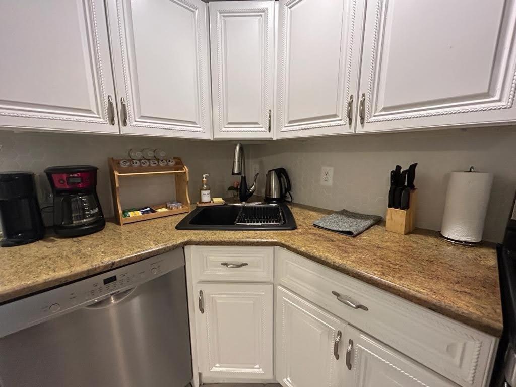 Luxury Apartments 5Queenbed - 20 Min Away Manhattan Jersey City Bagian luar foto